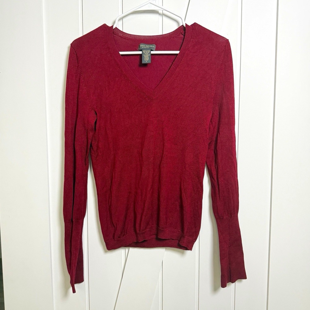 Banana Republic Womens Knit V-Neck Pullover Sweater Burgundy Silk Blend Size S